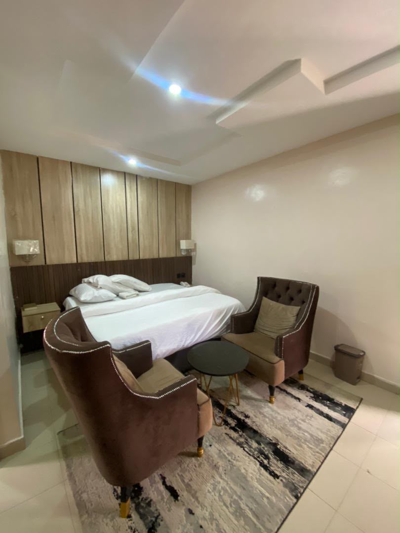 Rooms & Suites at Wesley Hotels, Benin City